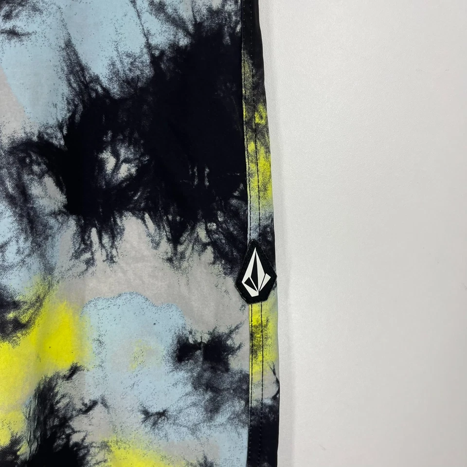 Volcom Swim Trunks Men's Size 30 Gray Yellow Mod-Tech Drawstring Surf Beach - Image 4 of 4