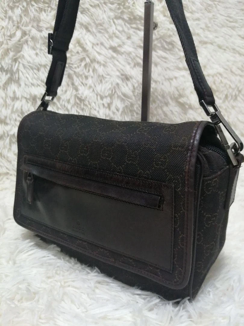 Sac bandoulière Gucci motif Gg sac à main créateur toile et cuir luxe quotidien