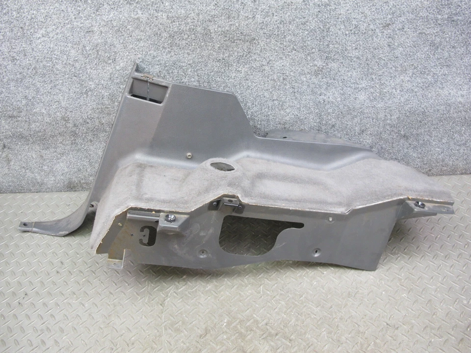 88-91 MAZDA RX7 CONVERT CUARTO TRASERO DERECHO E IZQUIERDO JUEGO DE CUBIERTA PANEL DE MOLDURA INFERIOR OEM Foto 3 de 4