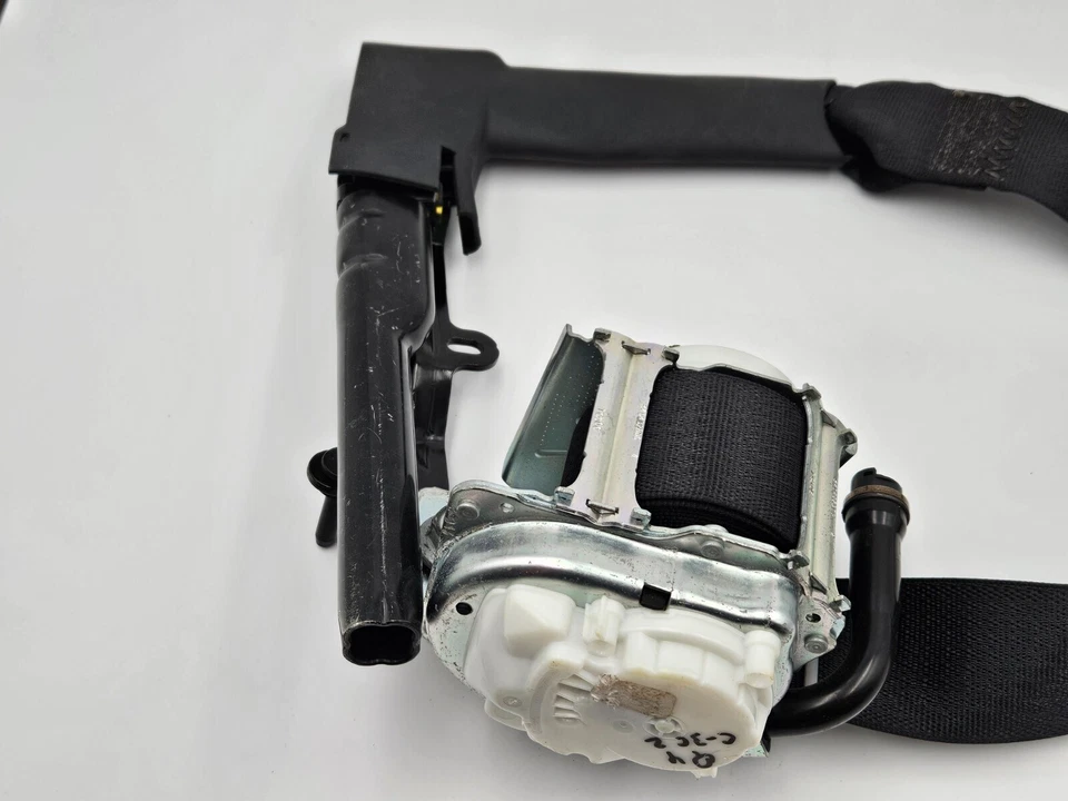 2023–2024 Ford F-250 Super Duty Passenger SeatBelt Black PC3BJ612D64AB OEM - Image 4 of 4