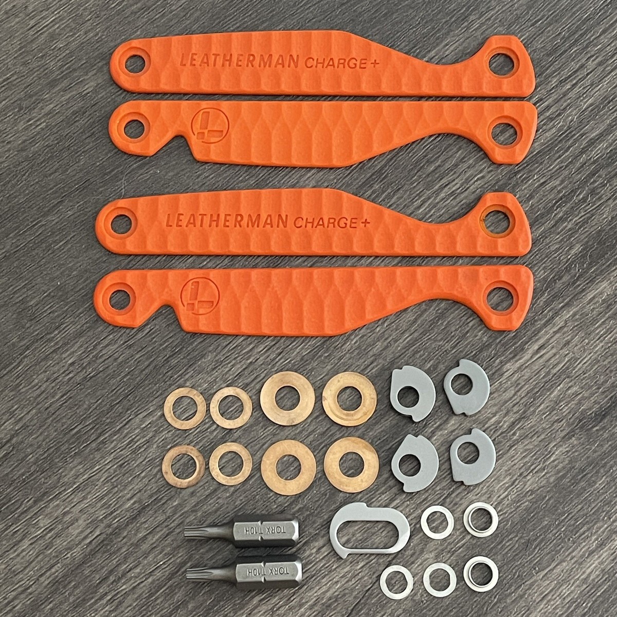 LEATHERMAN - 【未使用品】【LEATHERMAN】CHARGE+ G10 Brand New In Box Leatherman Charge+ Plus G10 Earth Multitool