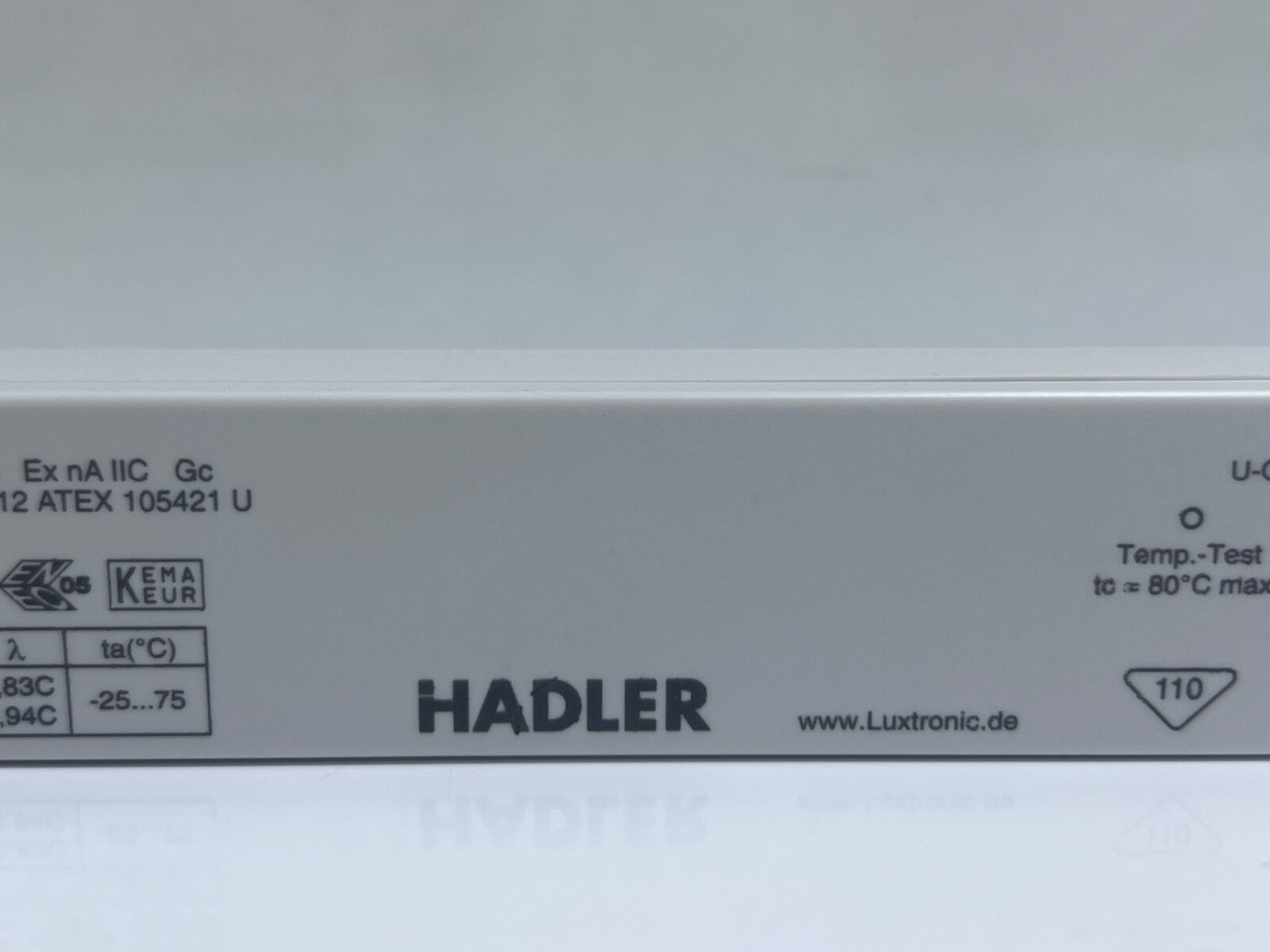 LUXTRONIC HADLER fluorescent lamp ballast 3-P-218-08-0
