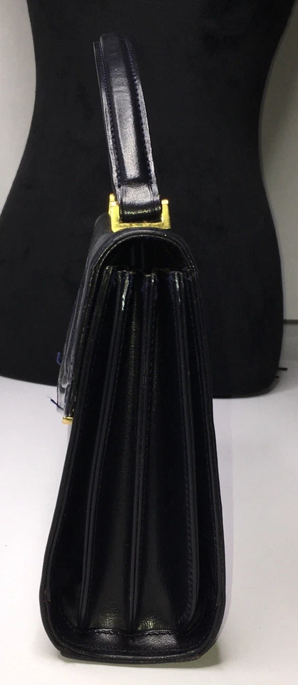 Bolso de Mano Saks Fifth Ave. Vintage Años 50 Elegante Cuero Azul Marino Acordeón Francia Foto 2 de 4