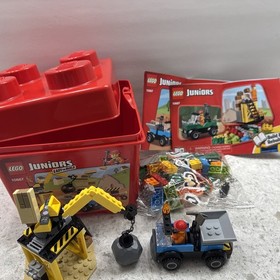 LEGO Juniors Easy To Build 10667 100% Complete W/ Instructions & Bucket
