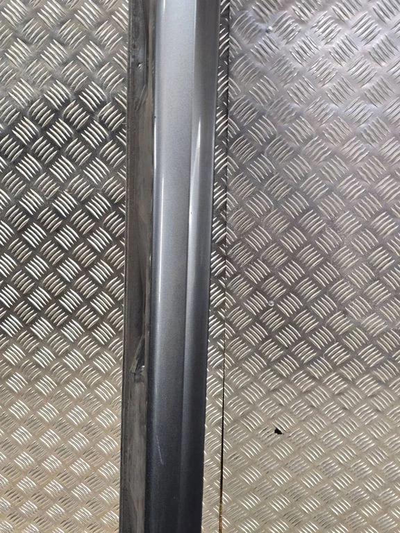 Umbral derecho audi a6 s6 c7 4g 2012 4g0853856f eto32571 Foto 3 de 4