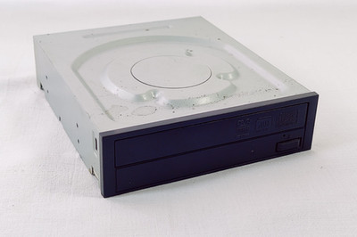 Sony Optiarc AD-7280S Interner DVD / CD Brenner Laufwerk PC