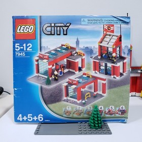 Lego 2007 City Fire Station 7945 No Box 1/3 Manuals 99% Complete