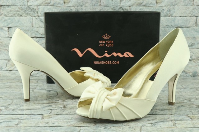 nina forbes peep toe