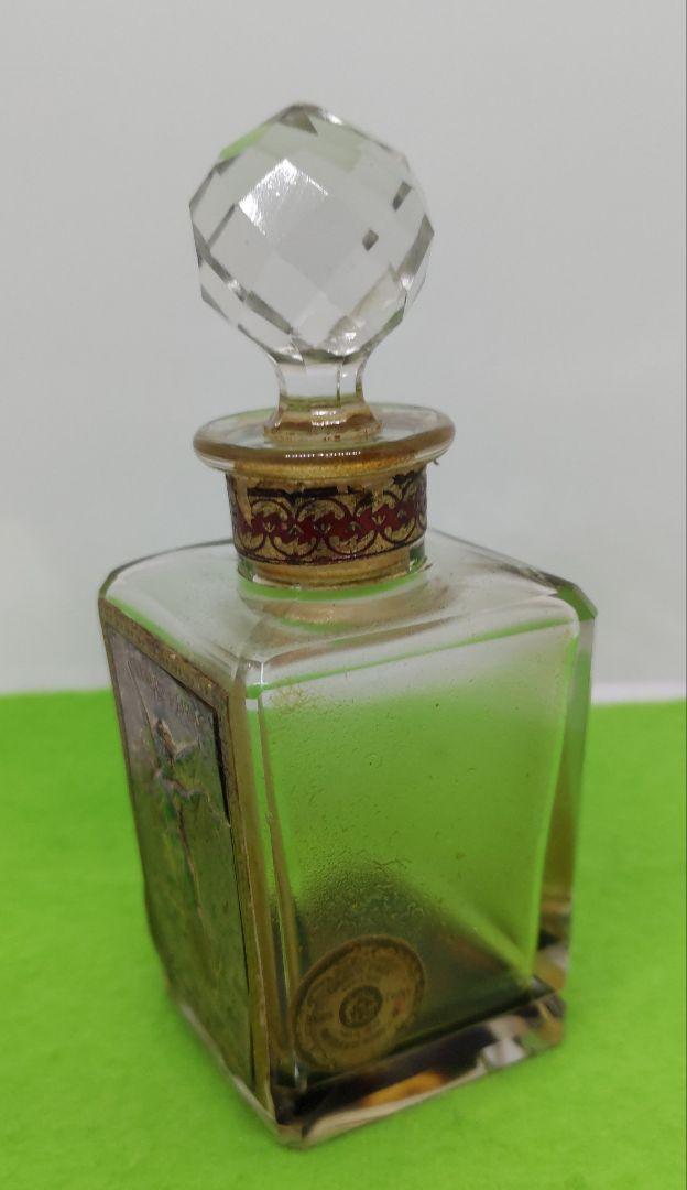 ROGER & GALLET ” FLEURS D'AMOR ”