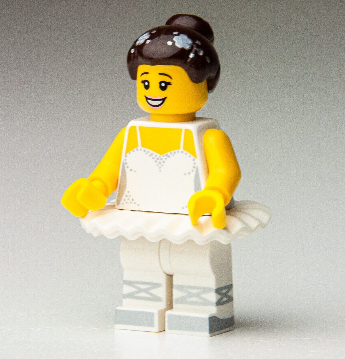 NEW LEGO MInifigure Series-15 71011 - Ballerina col237 Retired