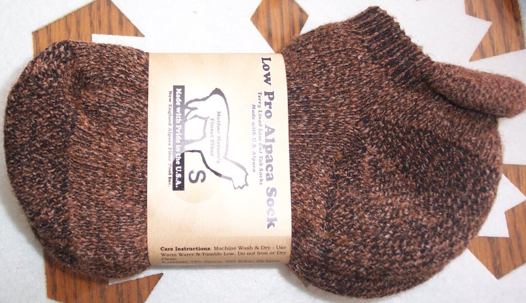 Alpaca Ankle Socks (Small) Brown-image