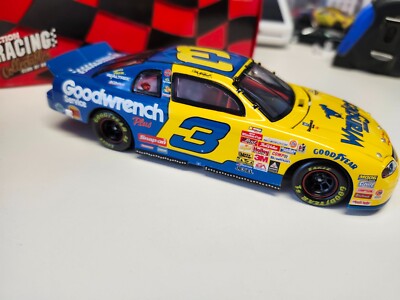 Dale Earnhardt 1/64 #3 GM Goodwrench Service Plus / Wrangler Jeans 1999 Chevrolet Monte Carlo