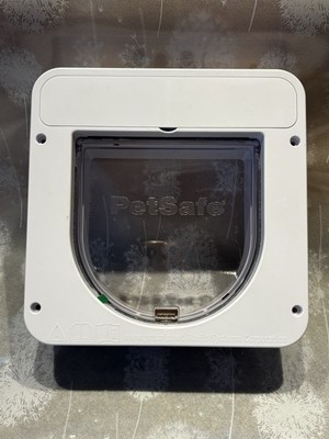 PetSafe Petporte Smart Flap Mikrochip Katzenklappe, Advanced Technology 4b-1