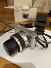 Nikon 1 J1 Zoom Lens Kit  1 Nikkor VR 10-30mm In Silver