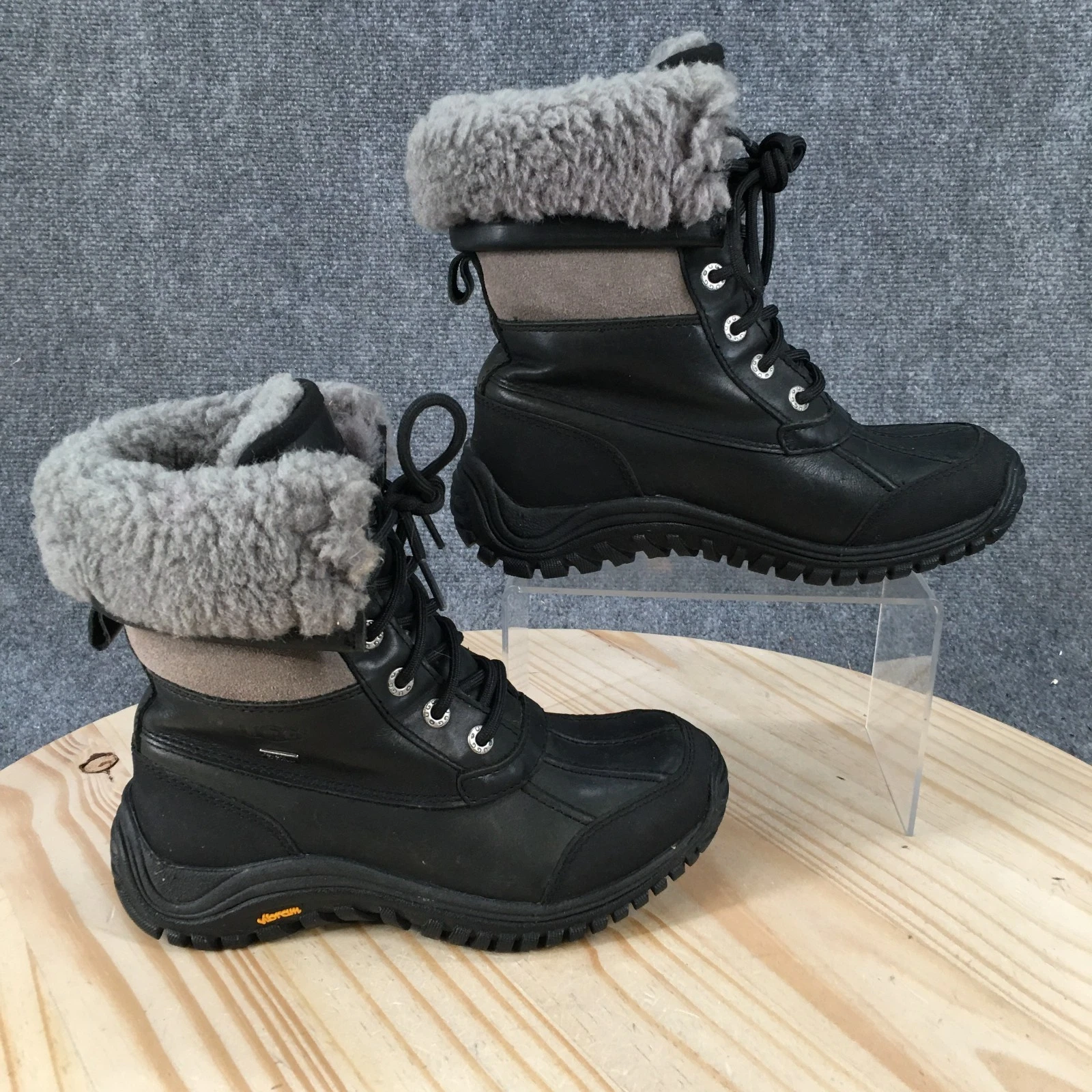 UGG Adirondack II Boots Womens 5 M Winter Snow Lace Up Round Toe Leather Black