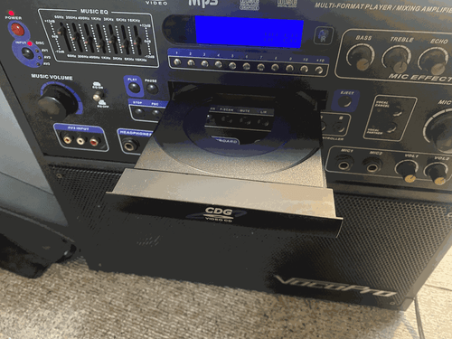 VocoPro GigMan Professional Karaoke System Multi Mixing Amp W/ Remote & 36 discs - Picture 7 of 17