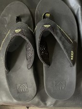 Men s Reef Sandals Flip Flops Black Size 8 Bottle Opener