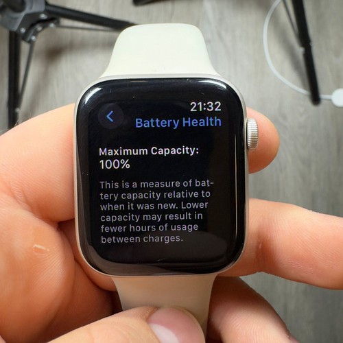 Apple Watch SE 2nd Generation - GPS - 44mm - Starlight - 100% BH - Zdjęcie 2 z 12