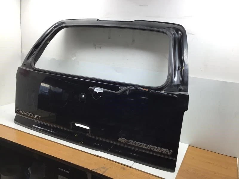 2000 雪佛兰 SUBURBAN 后尾盖黑色带玻璃带湿巾马达 — 第 2/4 张图片