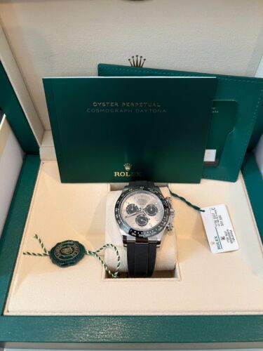 ROLEX 18K WHITE GOLD COSMOGRAPH DAYTONA Black DIAL 116519 Chronograph Oysterflex