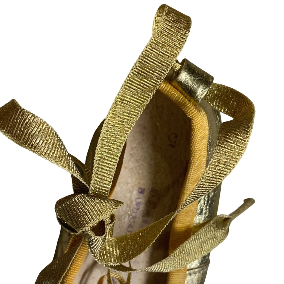 Bear & Lerina Hecho a Mano Niñas Suave Cómodo Cuero Cintas Doradas Zapatos De Colección 5 Foto 4 de 4