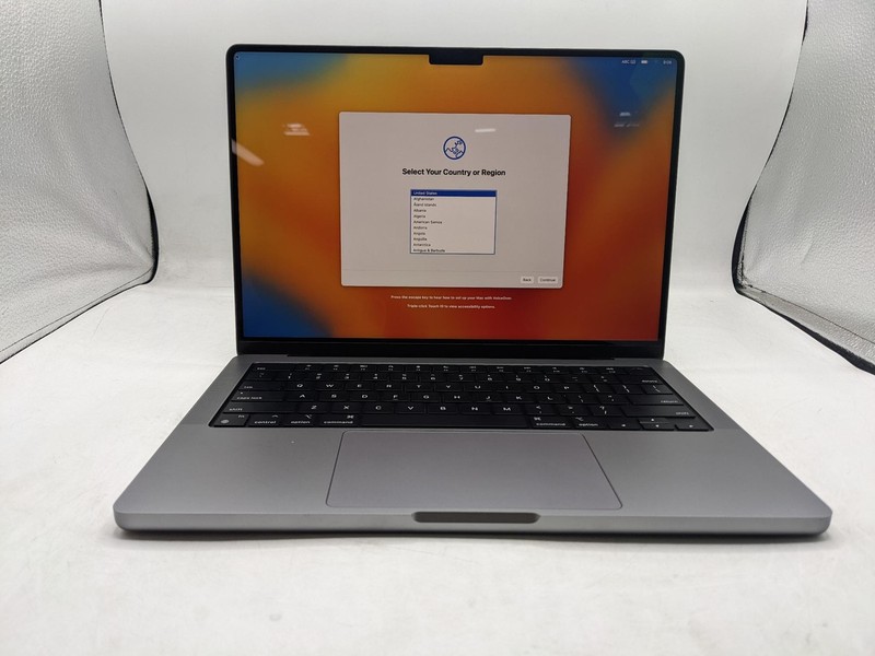 Apple MacBook Pro A2442 2021 14"- M1 - 16GB RAM - 512GB SSD - Grade D