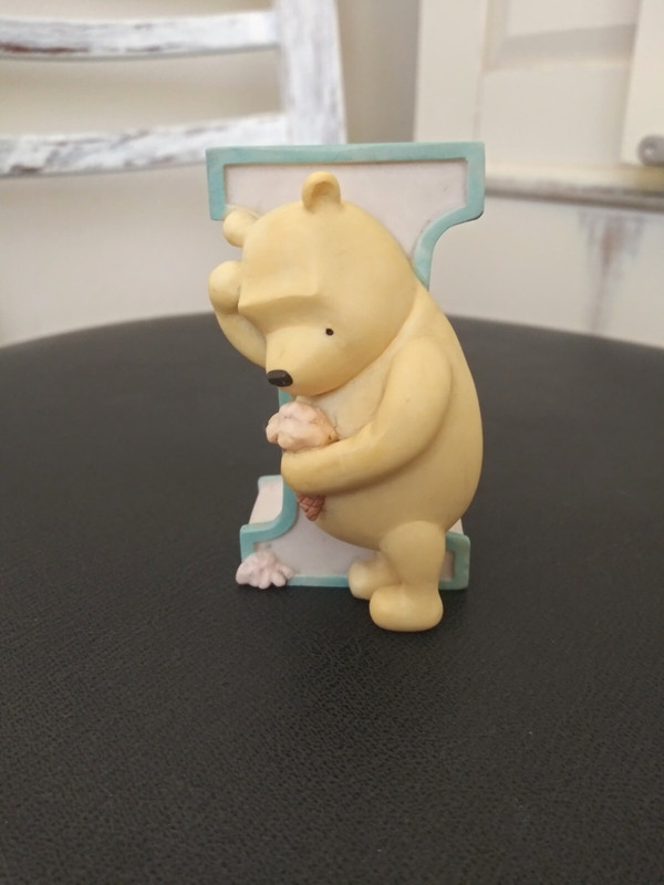 Disney Classic Pooh Letter I  Michel & Co. Figurine or Wall Hanging
