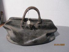 VINTAGE DOCTOR'S BAG