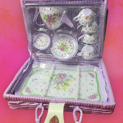 Delton Products Tin Pansy Flower 15 Piece Children's Tea Set Picnic Basket New 