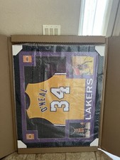 Shaquille O'Neal Signed Custom Framed Jersey Display (Beckett)