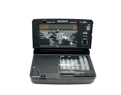 Sony ICF - SW12 World Time 11 - Band Reise - Radio mit Wecker guter Zustand