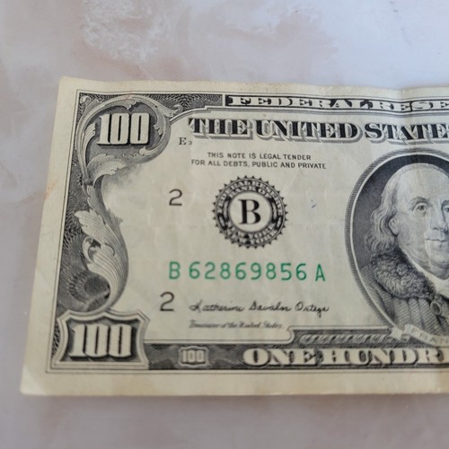 $100 bill One Hundred Dollar Bill Series A 1981 Great Shape - Picture 3 of 9