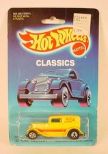 Hot Wheels Classics Yellow 32 Ford Delivery (Magenta Stripe) # 7672