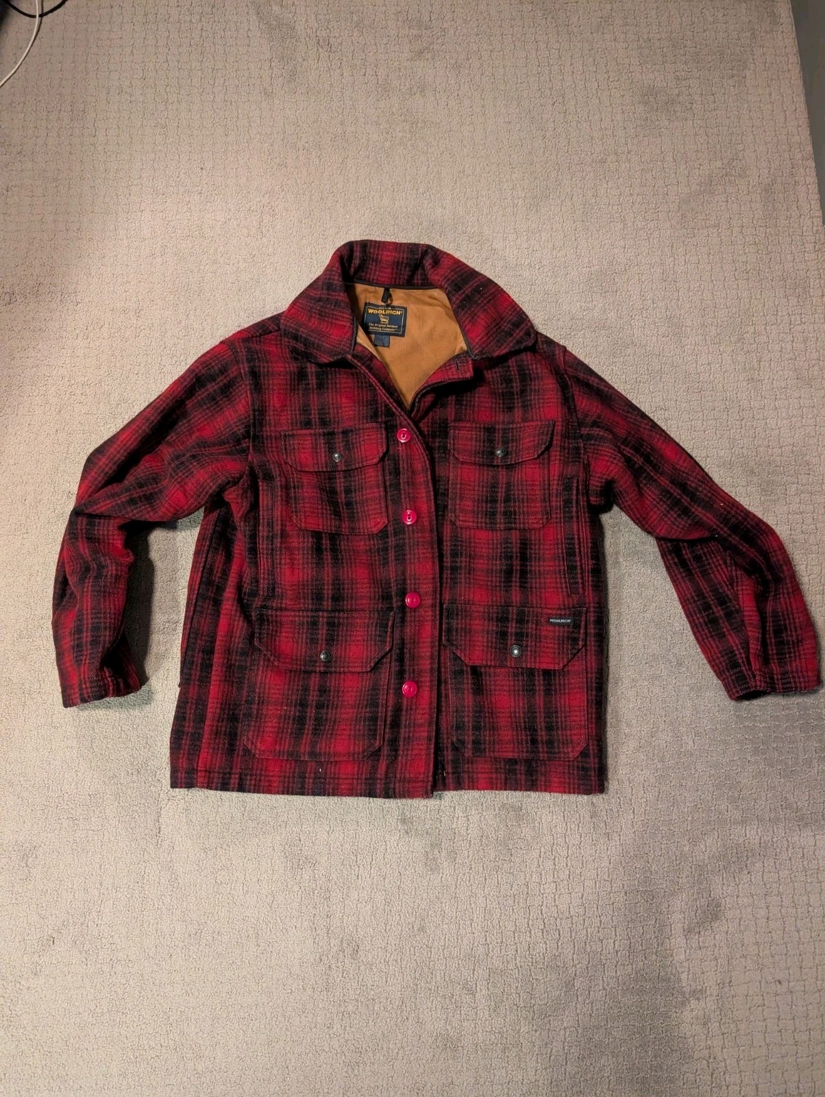 Woolrich Men’s Red/Black Plaid Lined Wool Jacket Coat Size Large?