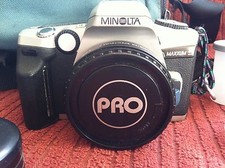 Minolta Maxxum 5 w/ ProMaster Specrum 7 1.7x 35mm Film Camera Bundle Extras