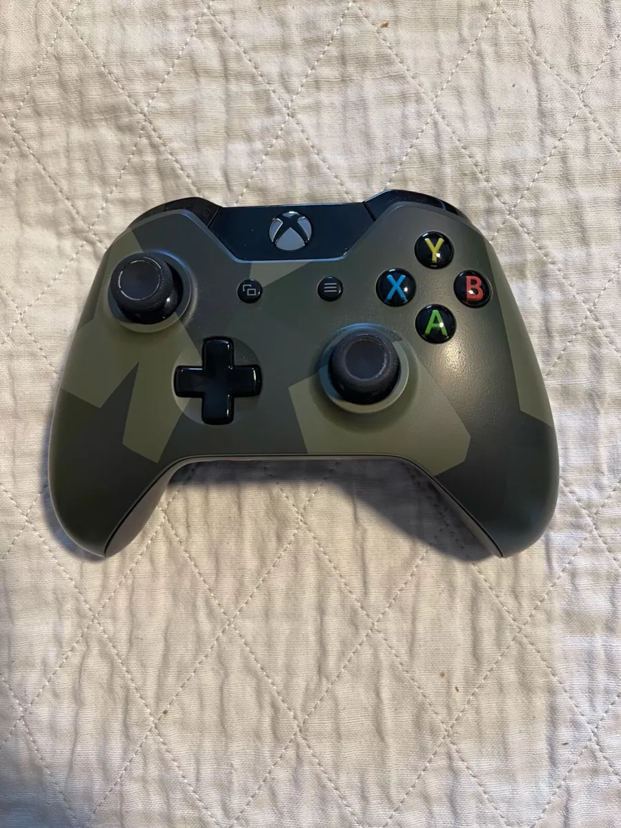 Wireless Controller for XBOX ONE Special Edition ARMED FORCES X940390 001 M 1697