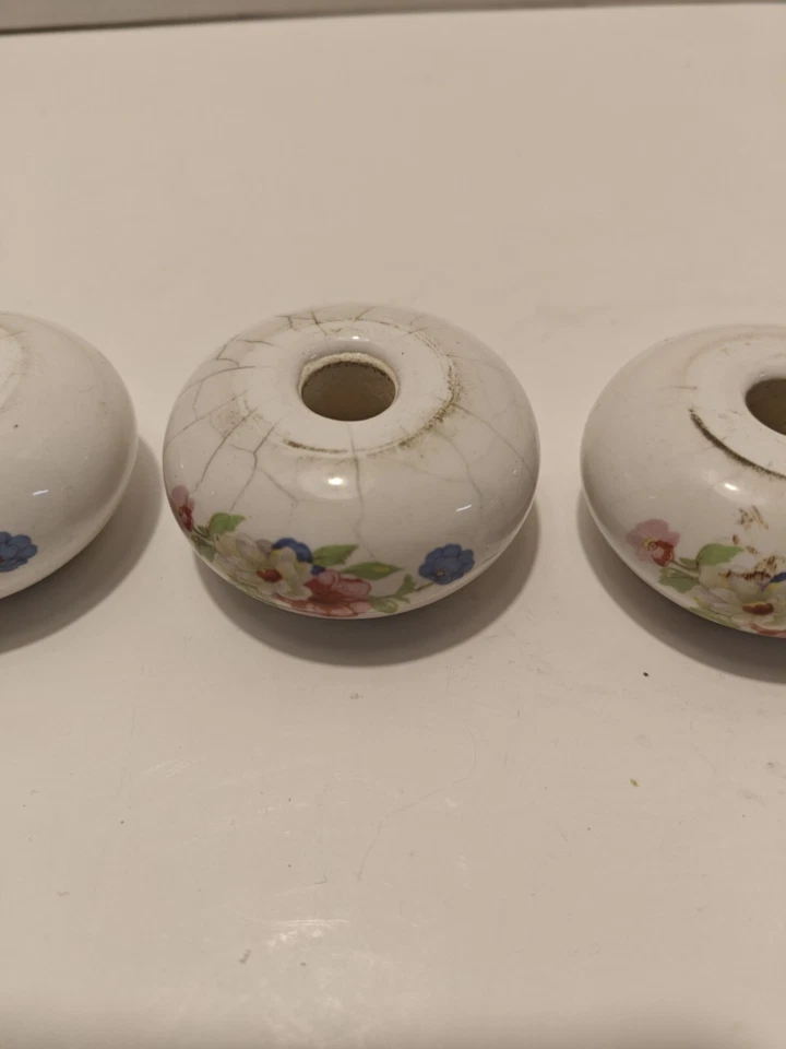 Juego de 4 remates de poste de cama de bola de cerámica de porcelana floral vintage (3x1") Foto 4 de 4