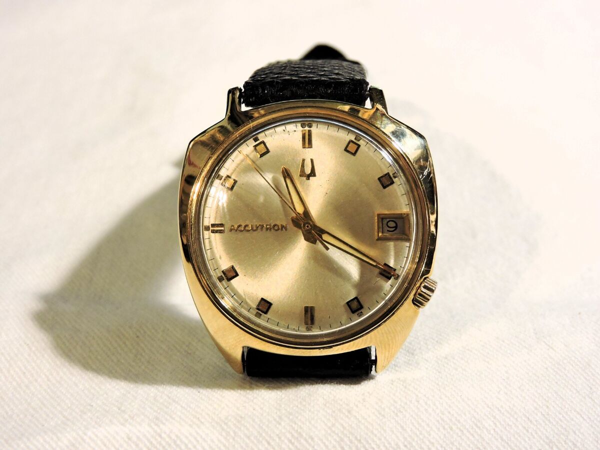 14K Gold HEAVY Case Bulova Accutron Asymmetric Alpha 2181 14K Gold HEAVY Case Bulova Accutron Asymmetric Alpha 2181