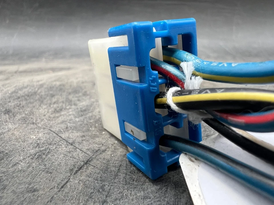 Módulo de interruptor de encendido Mitsubishi Endeavor 2004-2011 OEM arnés de cableado coleta Foto 4 de 4