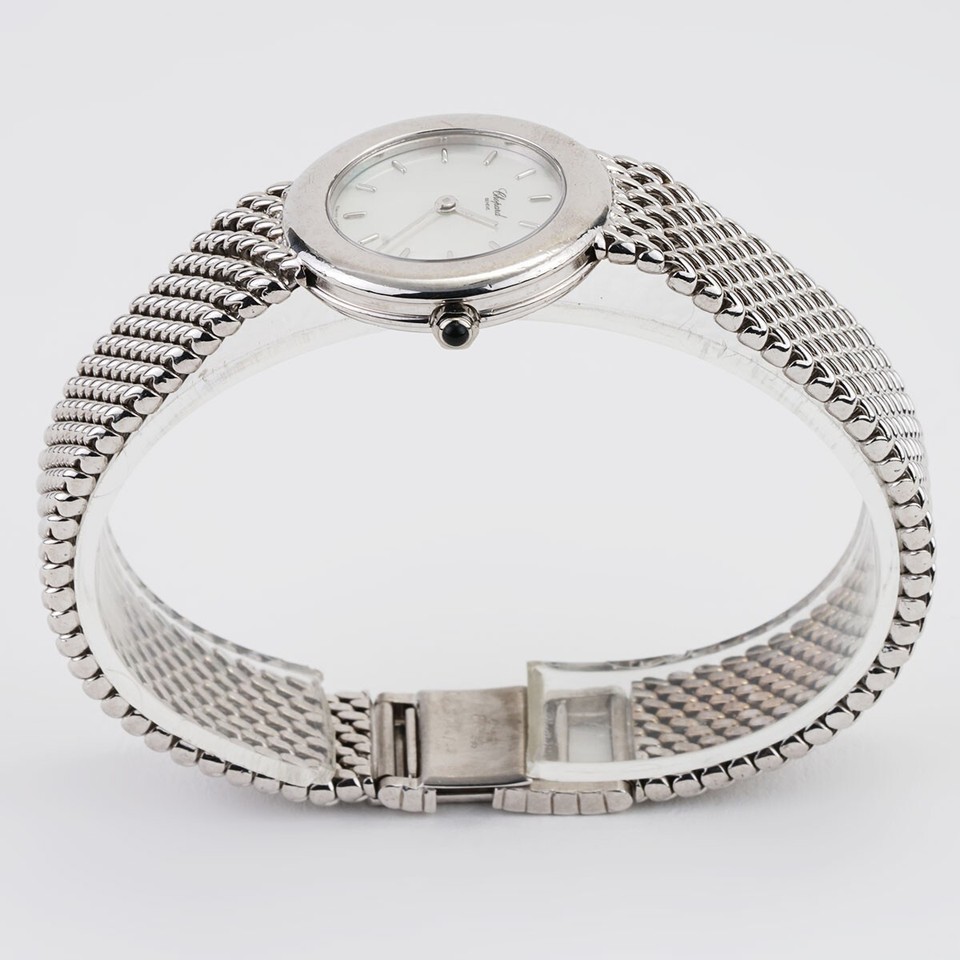 Ladies Chopard 18K White Gold Mother of Pearl Dial 9821 in Excellent