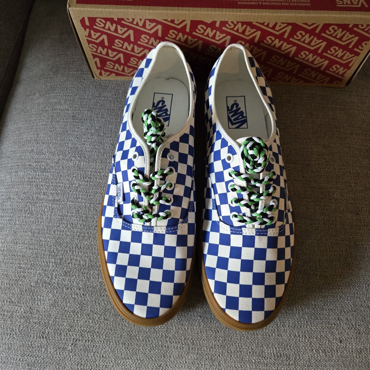 Vans Authentic Men 10 Classic Checkerboard Blue and White New