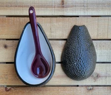 AVOCADO SHAPED GUACAMOLE CERAMIC BOWL/DISH WITH SERVING CERAMIC SPOON
