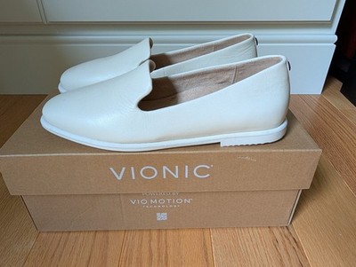 VIONIC Willa II Slip on Flat Ivory Lea 6 M New