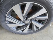 Wheel 20x7-12 Alloy Machined Face Painted Pockets Fits 15-18 Murano 805125