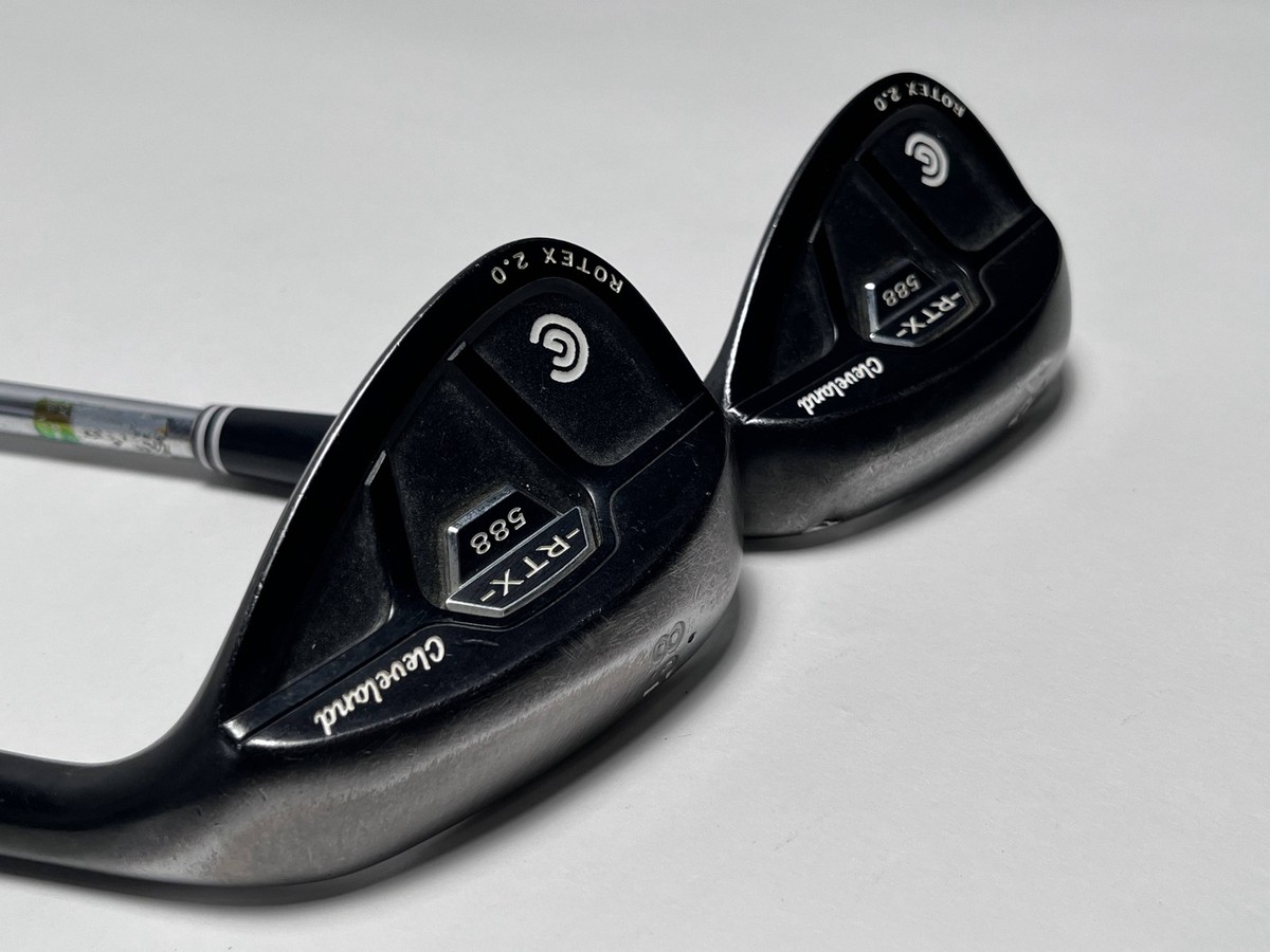 Cleveland 588 RTX 2.0 CB Black Satin Wedge Set 54* 8 58* 8 TT DG