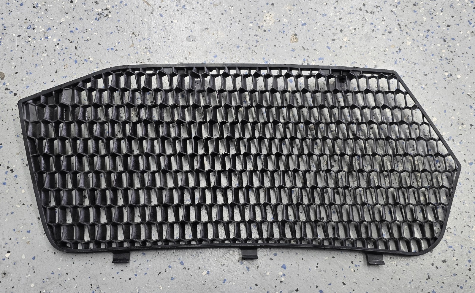 LAMBORGHINI AVENTADOR FRONT BUMPER RIGHT GRILLE GRILL 470825328