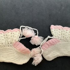 Vtg Pink Off White Crocheted Baby Booties With Tassels