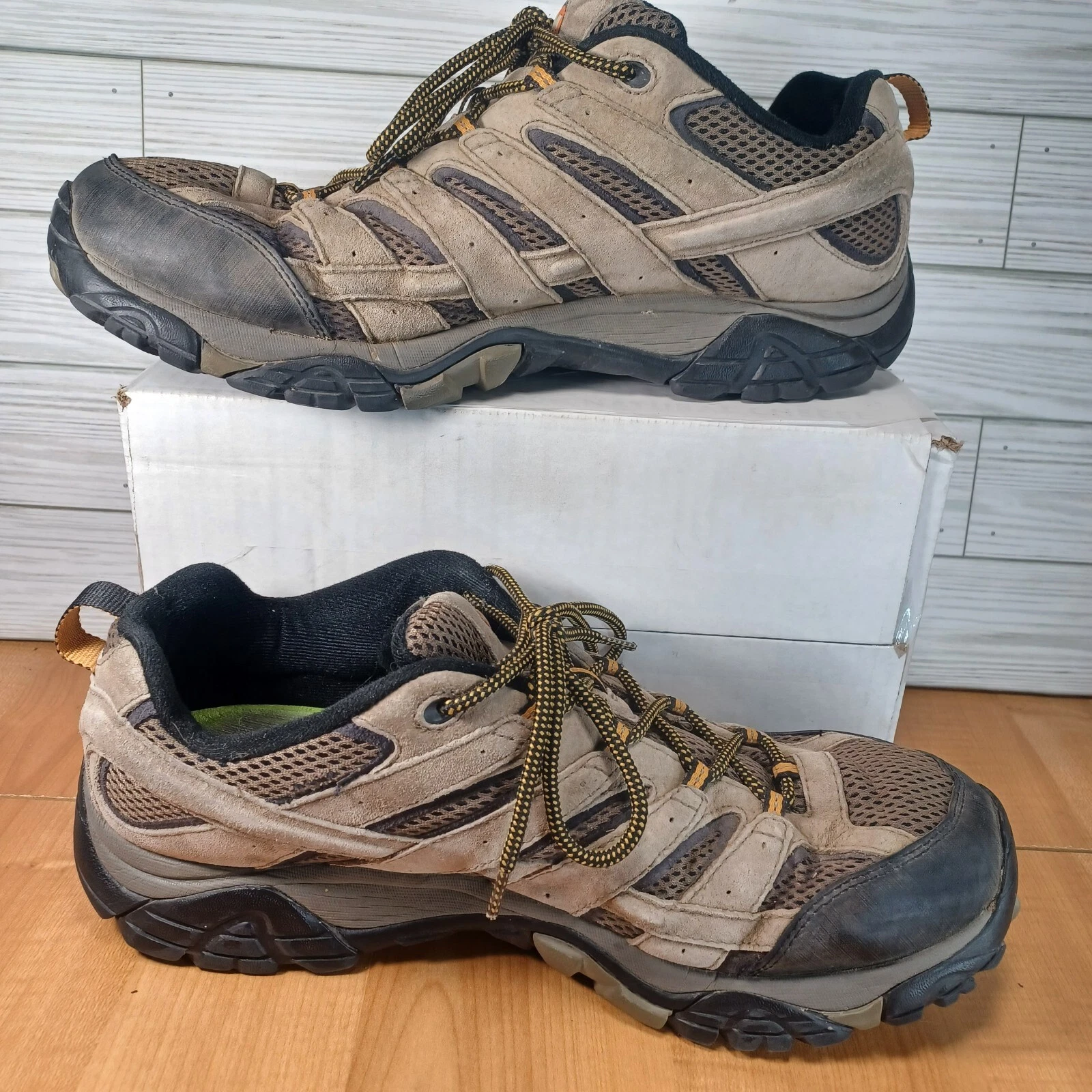 merrell moab 3 low hiking vibram trail shoes