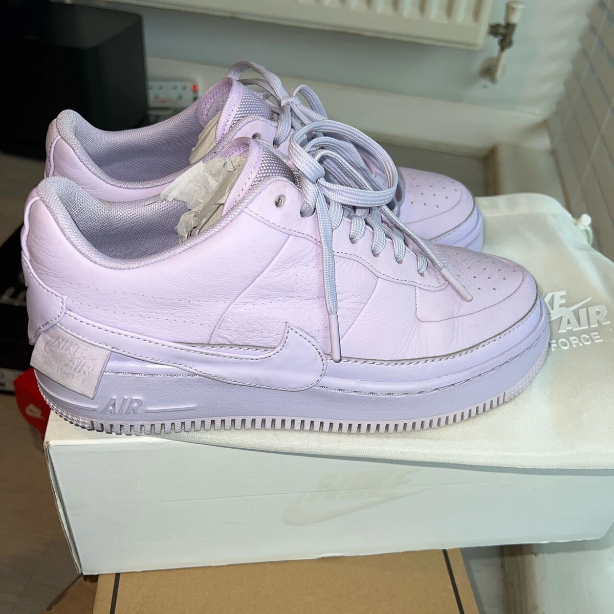 NIKE WMNS AIR FORCE 1 JESTER XX バイオレット