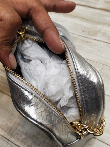 Victoria's Secret Silver Crossbody Clutch Purse Shoulder Bag Chain Strap - Picture 7 of 7